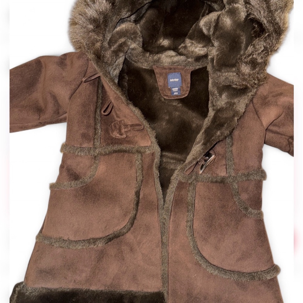 New! GAP Kids Chocolate Brown Faux Fur Suede  Coat w Fur Hood 4T